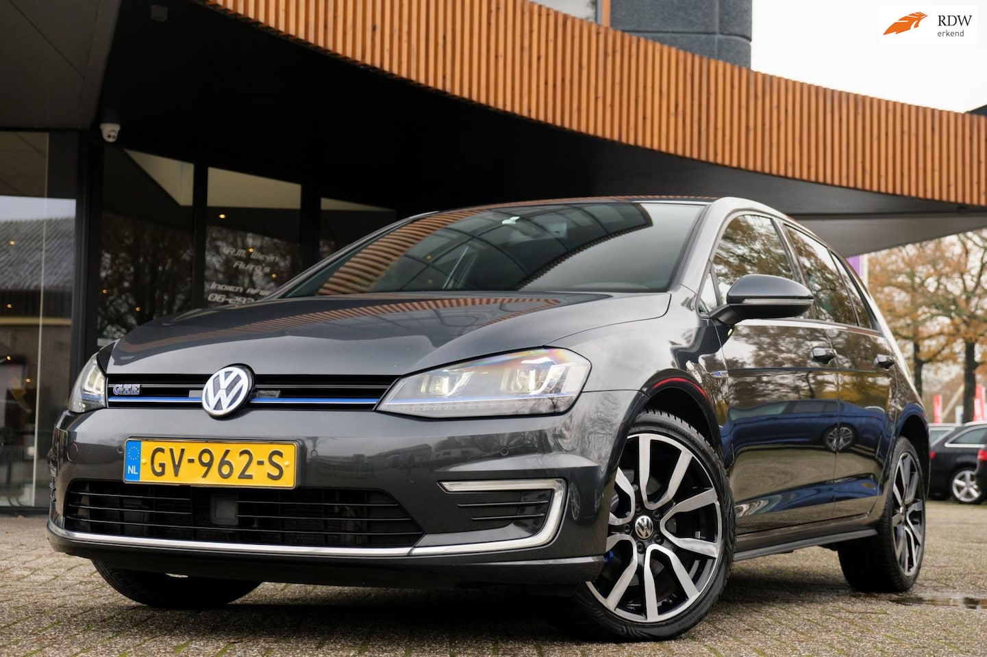 Volkswagen Golf - 1.4 TSI GTE/Cruise Control Adaptief /Standkachel/ - AutoWereld.nl