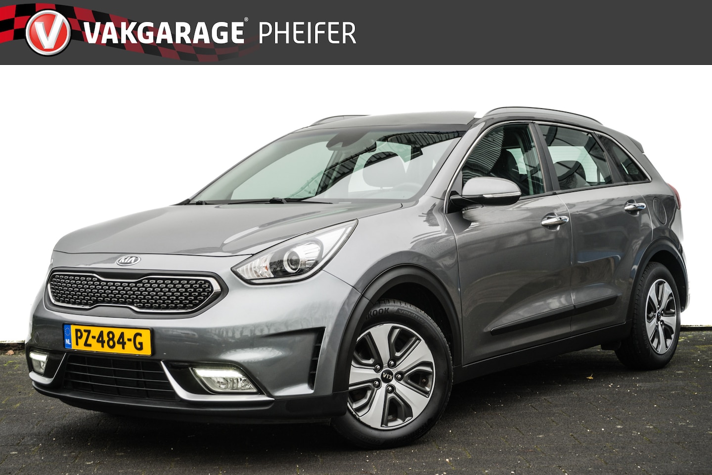 Kia Niro - 1.6 GDi Hybrid DynamicLine Full map navigatie/ Carplay/ Camera/ Pdc/ Cruise control - AutoWereld.nl