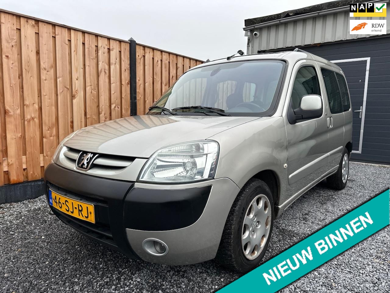 Peugeot Partner MPV - 1.6-16V Zenith 4 Airco |Elek. Ramen |APK - AutoWereld.nl