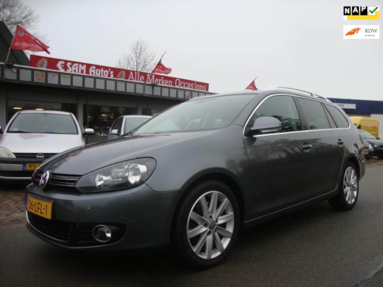 Volkswagen Golf Variant - 2.0 TDI Highline 2.0 TDI Highline ( NAVI 6-VER ) - AutoWereld.nl