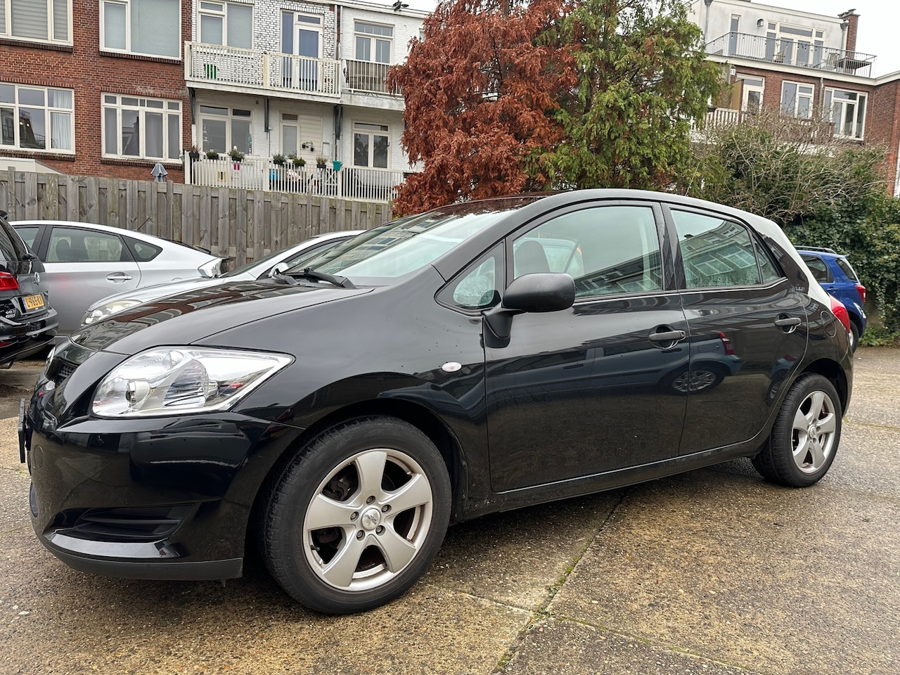 Toyota Auris - 1.6-16V Terra Airco Navi Bluetooth Goede Auto - AutoWereld.nl