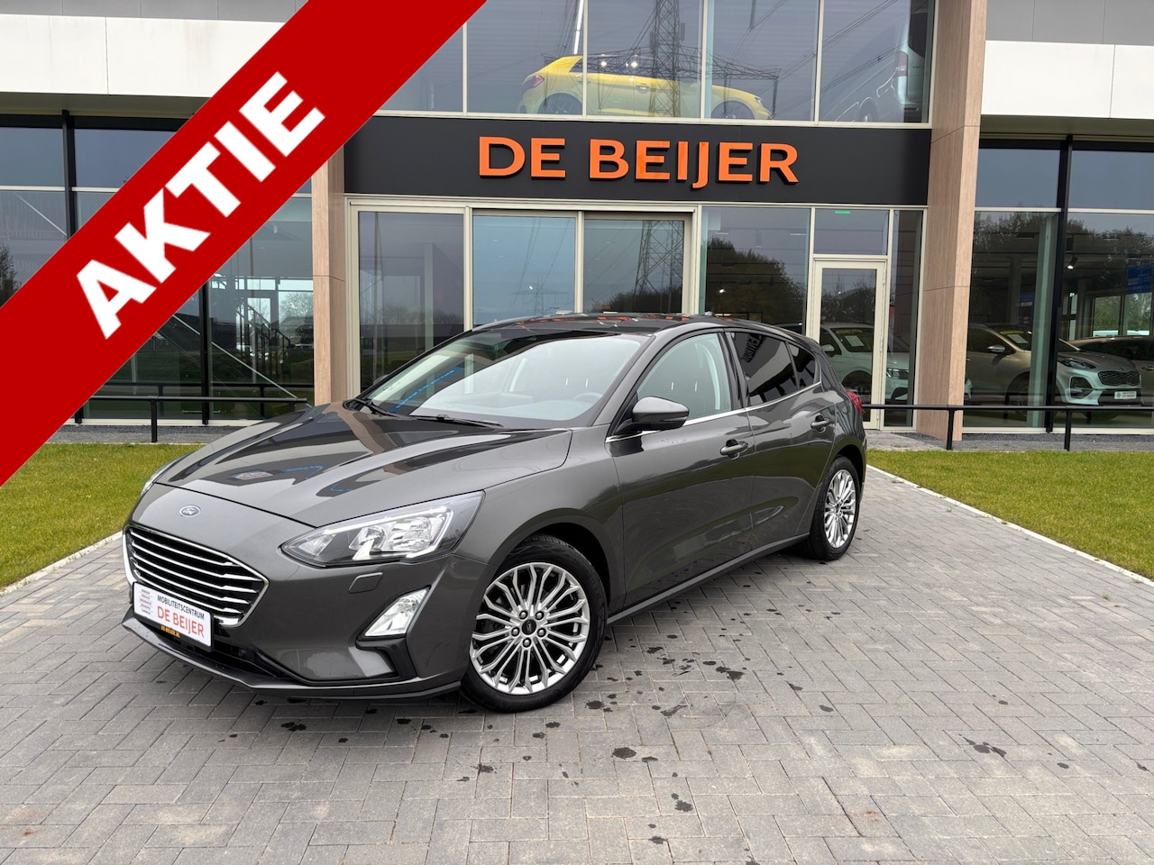 Ford Focus - 1.0 EcoBoost Titanium X Business Navi I Camera I LED - AutoWereld.nl