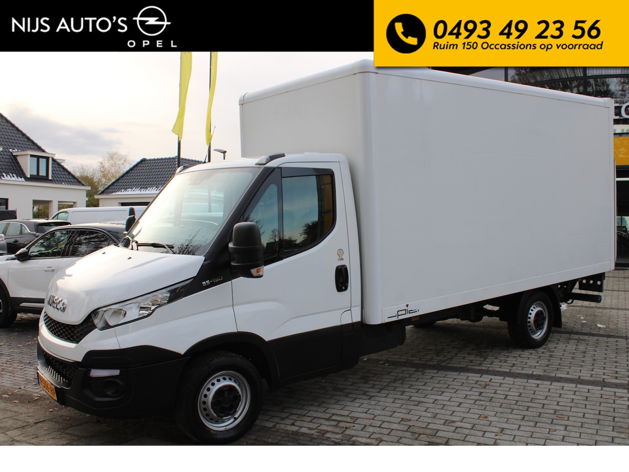 Iveco Daily - 35S15V 2.3 410 H2 | bakwagen + laadklep climate control | radio cd | elektr. spiegels en r - AutoWereld.nl