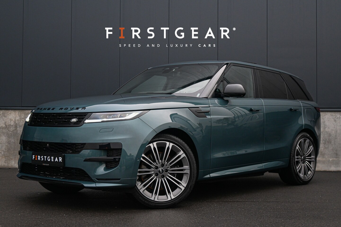 Land Rover Range Rover Sport - 2.0 P440e Dynamic HSE *Meridian / Surround-View / Panorama / Soft-Close / Stoelverkoeling* - AutoWereld.nl