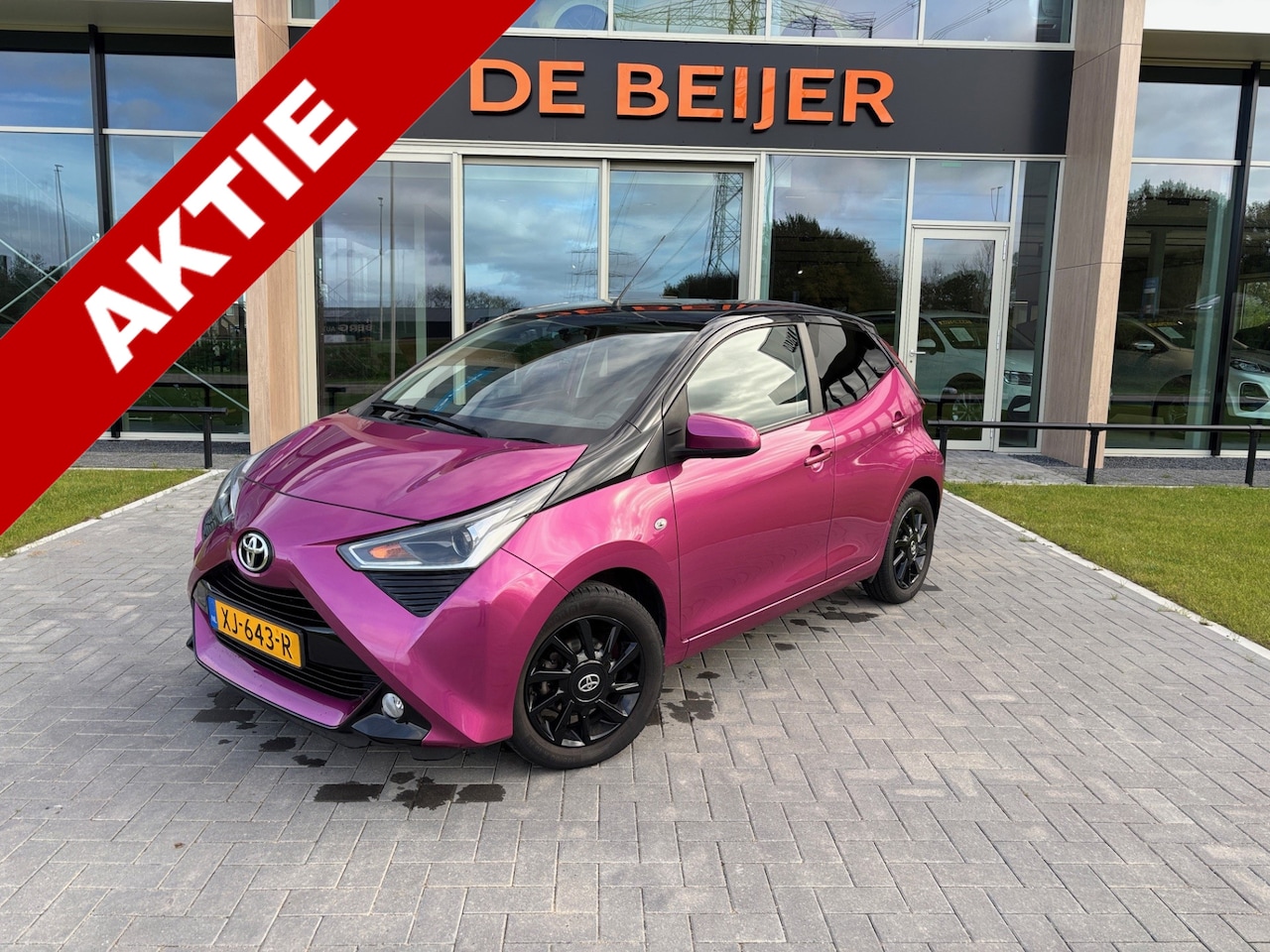 Toyota Aygo - 1.0 VVT-i x-cite Camera I Carplay I Airco - AutoWereld.nl