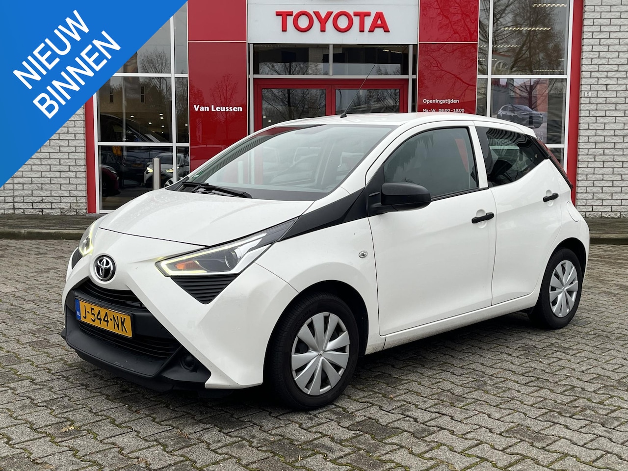 Toyota Aygo - 1.0 VVT-i x-fun AIRCO BLUETOOTH AUDIO-STUURWIELBED. USB 1E-EIG NL-AUTO - AutoWereld.nl