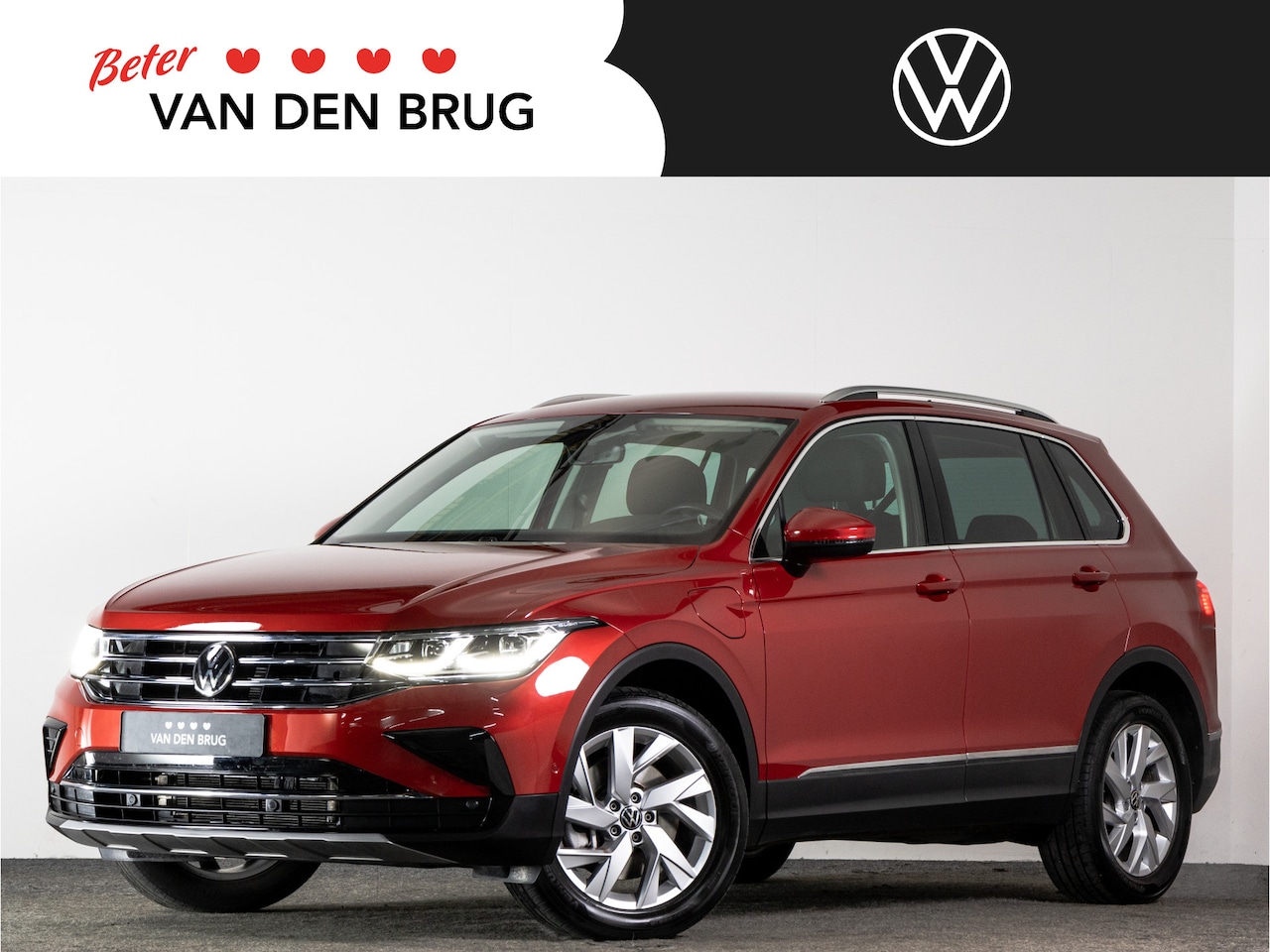 Volkswagen Tiguan - 1.4 TSI 245 PK DSG eHybrid Elegance | LED IQ Matrix | Navigatie | Trekhaak | Adaptieve Cru - AutoWereld.nl