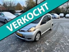 Toyota Aygo - 1.0-12V Access airco , 73000 km