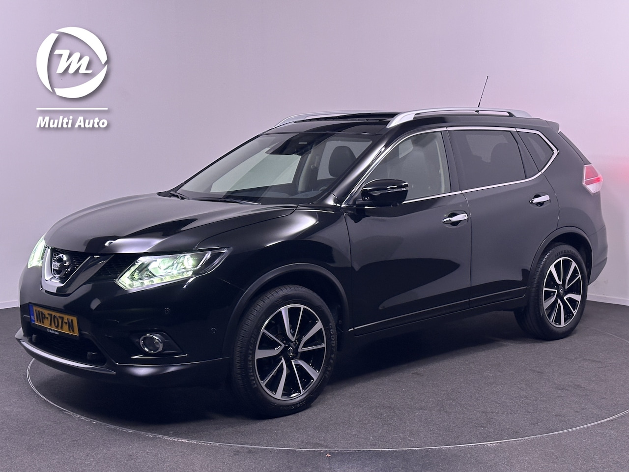 Nissan X-Trail - 1.6 DIG-T Tekna 165pk Dealer O.H. 1e eigenaar | Panodak | Lederen Bekleding | 360 Camera | - AutoWereld.nl