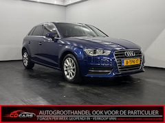 Audi A3 Sportback - 1.4 TFSI Attraction g-tron Airco, Parkeer sensoren, Cruise control, Bluetooth, Lichtmetale