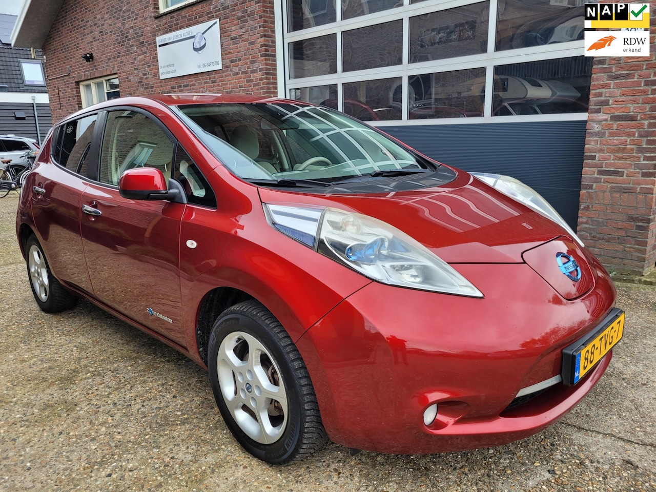 Nissan LEAF - Base 24 kWh *Actieradius nog 55 KM* - AutoWereld.nl