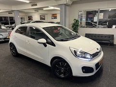 Kia Rio - 1.4 CRDi Plus Pack 90PK *NAP*5drs*velgen