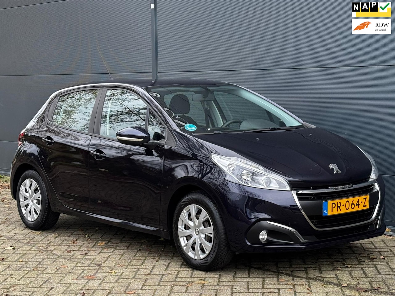 Peugeot 208 - 1.2 PureTech Active CLIMA PDC TREKHAAK - AutoWereld.nl