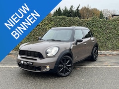 MINI Countryman - 1.6 Cooper S ALL4 Chili * Keyless * Pano * Navi * Xenon * Leder