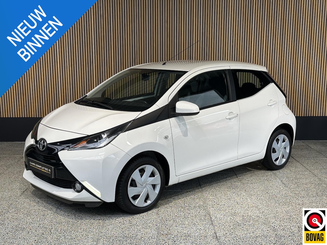 Toyota Aygo - 1.0 VVT-i x-play 1.0 VVT-i x-play - AutoWereld.nl