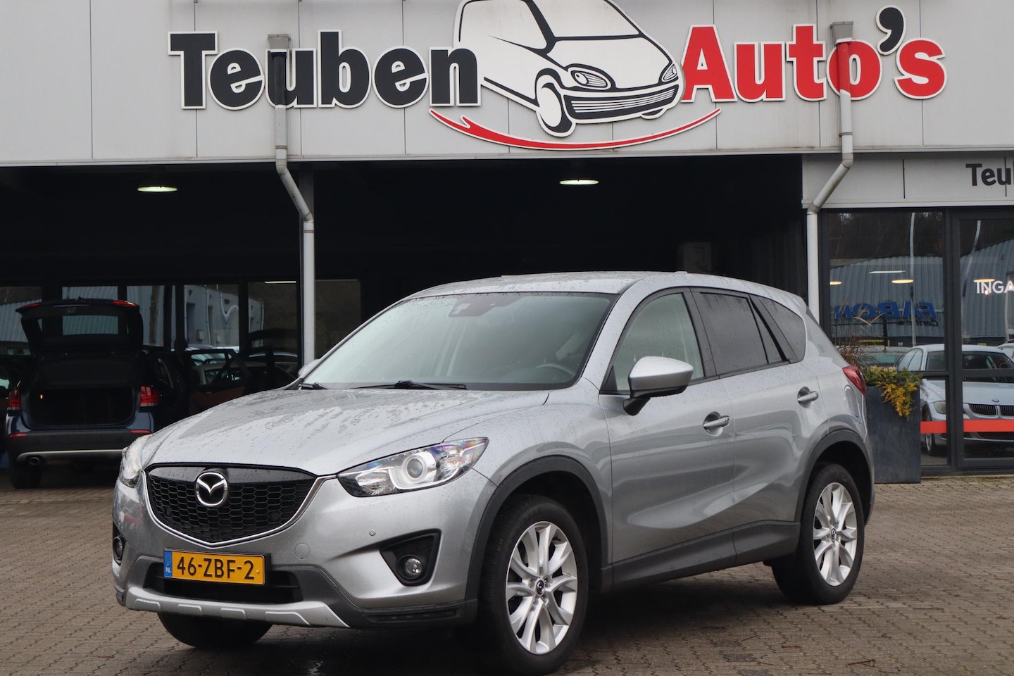 Mazda CX-5 - 2.0 4WD Navigatie, Camera, Lederen interieur, Cruise control, Trekhaak - AutoWereld.nl