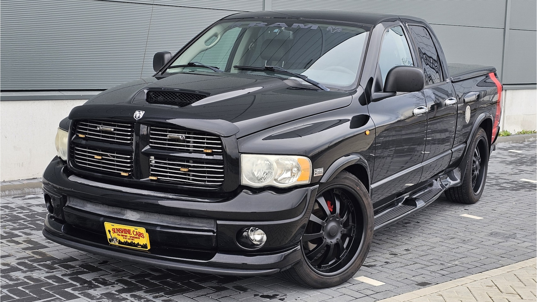 Dodge Ram 1500 - SLT SPORT DOUBLE CAB. 5,7 LTR V8 AUT. - AutoWereld.nl