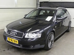 Audi A4 Avant - 3.0 quattro Pro - Automaat - Keurige Auto - Leer