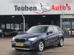 BMW X1 - sDrive18i Executive Lederen interieur, Navigatie, Climate control, Stoelverwarming, Cruise