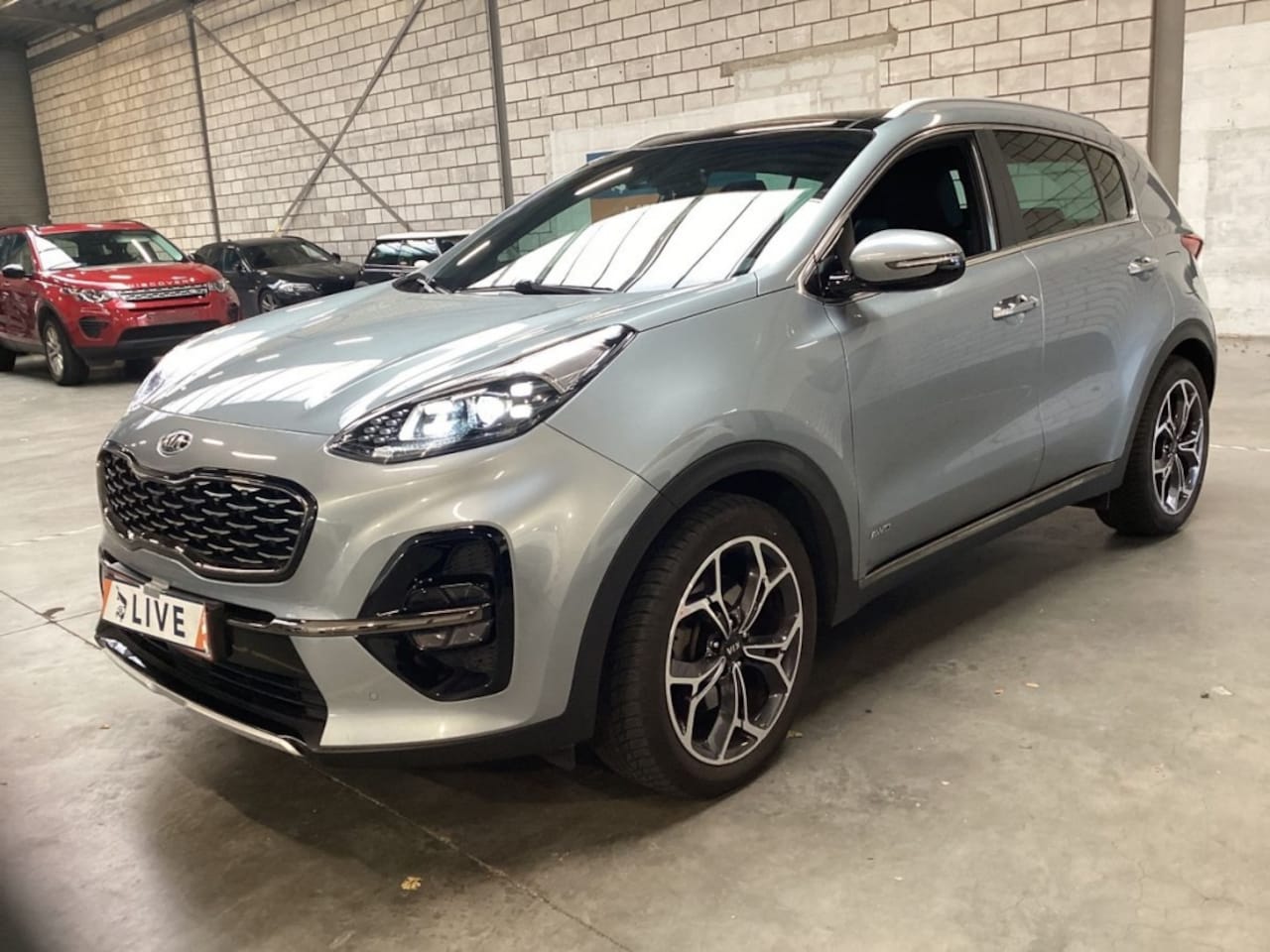 Kia Sportage - 1.6 T-GDI 4WD 177PK GT-PlusLine Automaat | Navi | Panorama | ACC - AutoWereld.nl