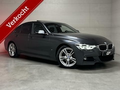 BMW 3-serie - 330e M-Sport Pano Leer Navi Cruise PDC NAP