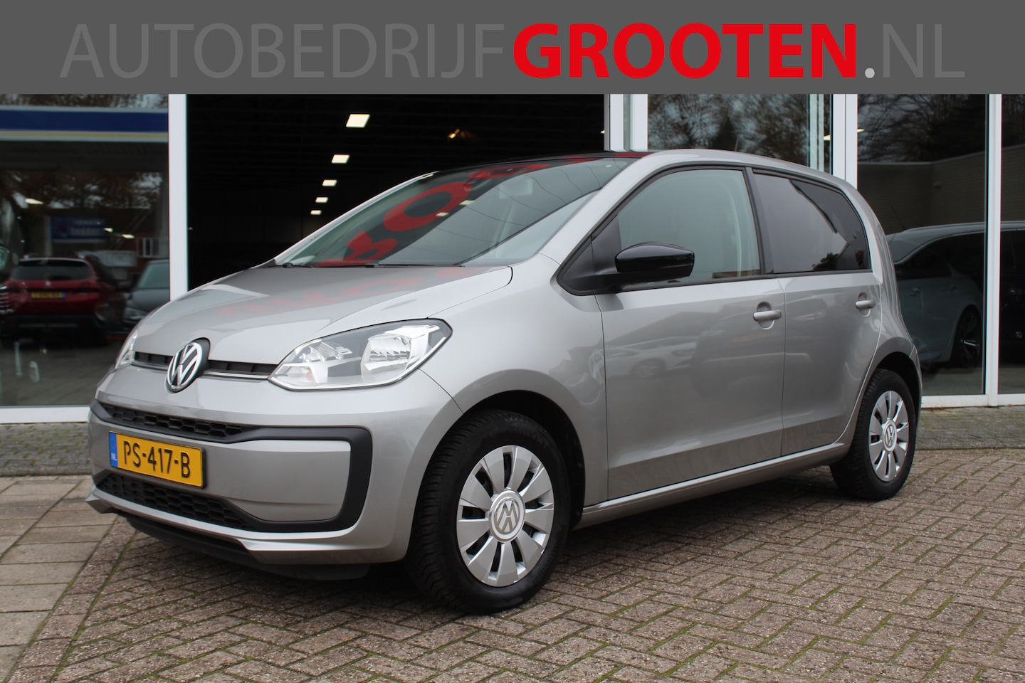 Volkswagen Up! - 1.0 BMT move up!//CAMERA//ECC//PDC//CRUISE!! - AutoWereld.nl