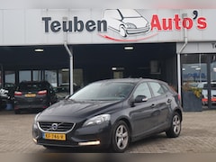 Volvo V40 - 1.6 D2 Momentum Navigatie, Cruise control,