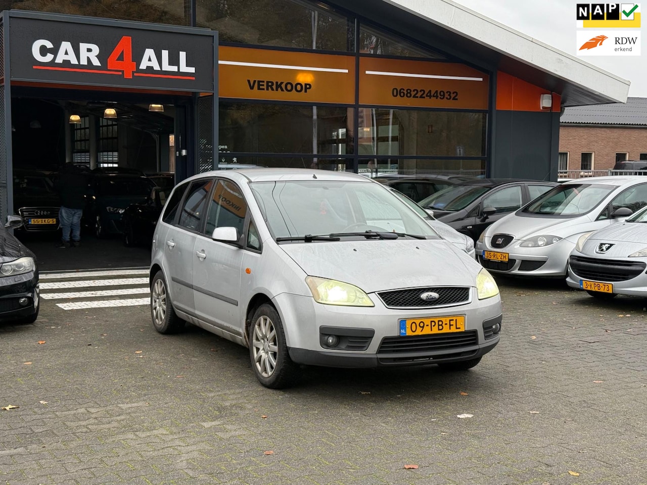 Ford Focus C-Max - 1.8-16V Trend AIRCO/CRUISE/CAMERA/APK 2025! - AutoWereld.nl