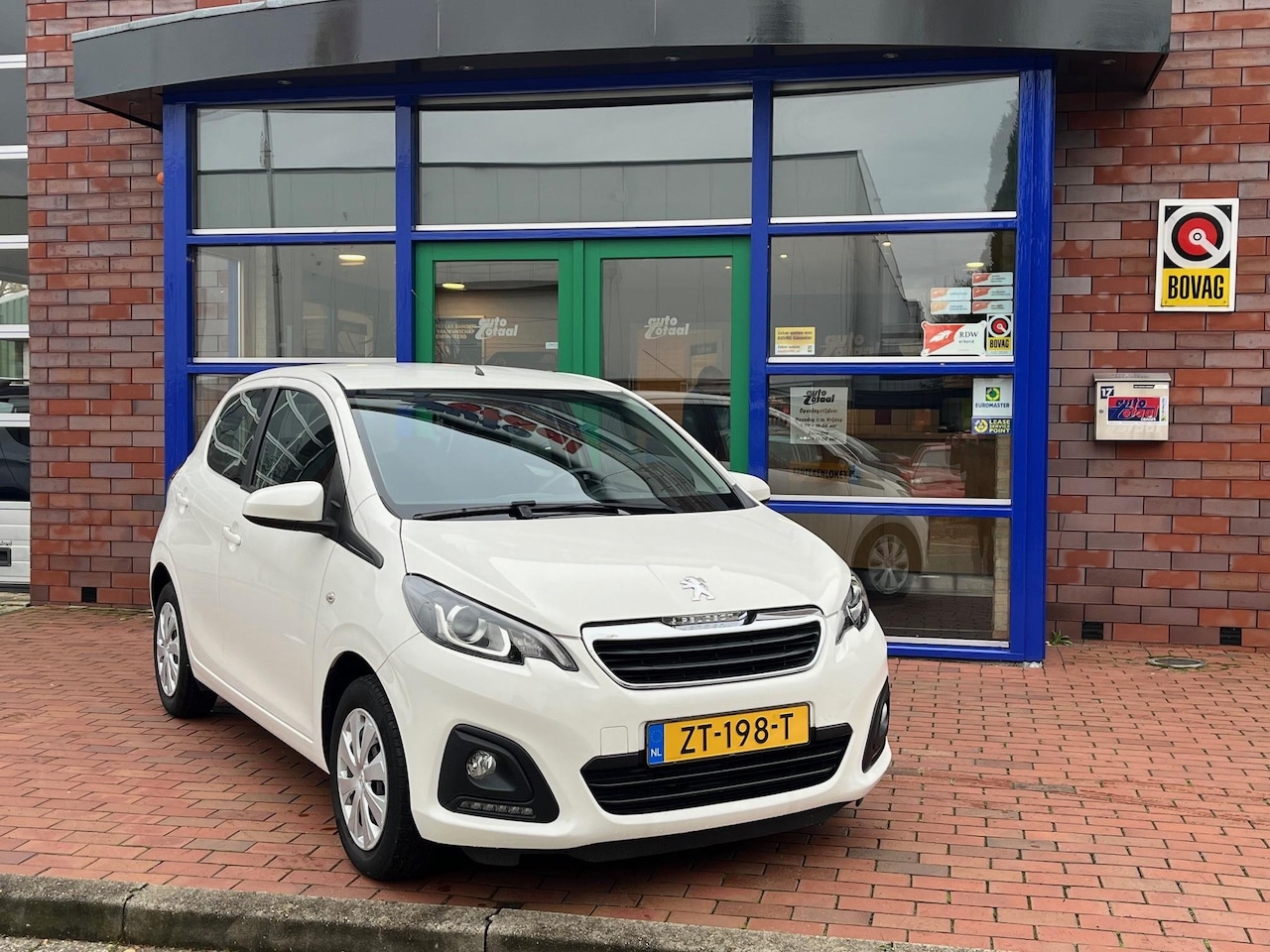 Peugeot 108 - 1.0 e-VTi Active airco - AutoWereld.nl