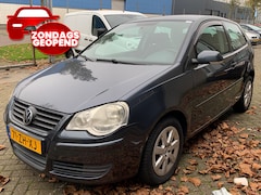 Volkswagen Polo - 1.4 TDI Optive|Airco|