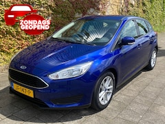 Ford Focus - 1.0 turbo |Navigatie|Carplay|Airco|