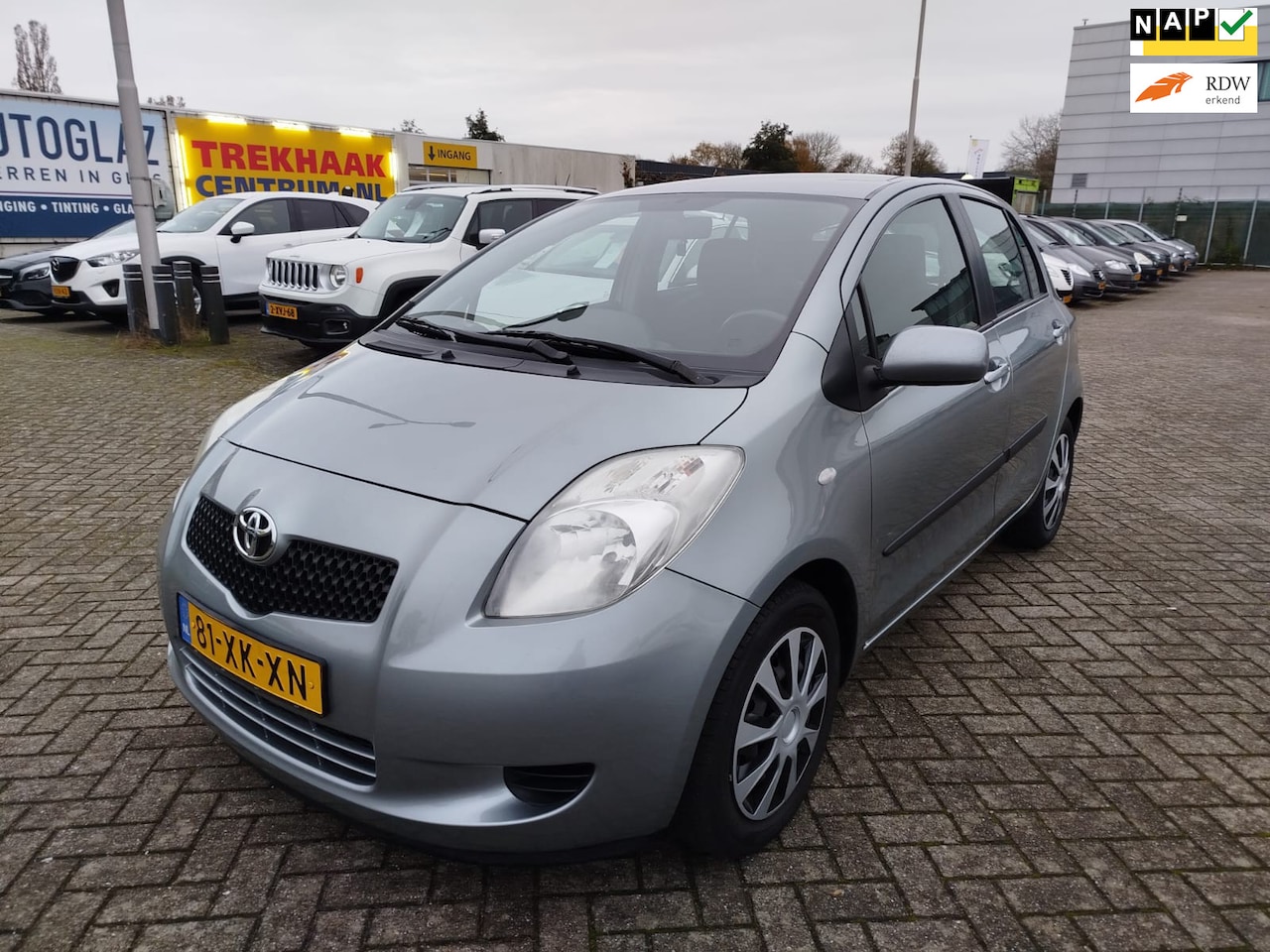 Toyota Yaris - 1.3 AUTOMAT/NAP/2 EIGENAR - AutoWereld.nl