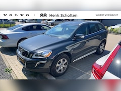 Volvo XC60 - 245PK AUT6 T5 Summum, Panoramadak, Four-C geveerd onderstel, Trekhaak afneembaar, Lederen