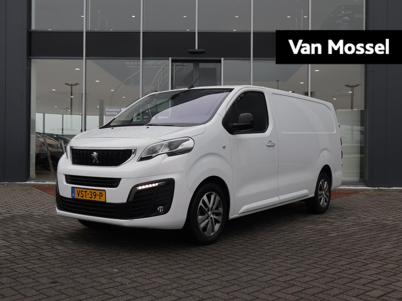 Peugeot Expert - Long Premium 180PK | AUTOMAAT | DIRECT LEVERBAAR - AutoWereld.nl