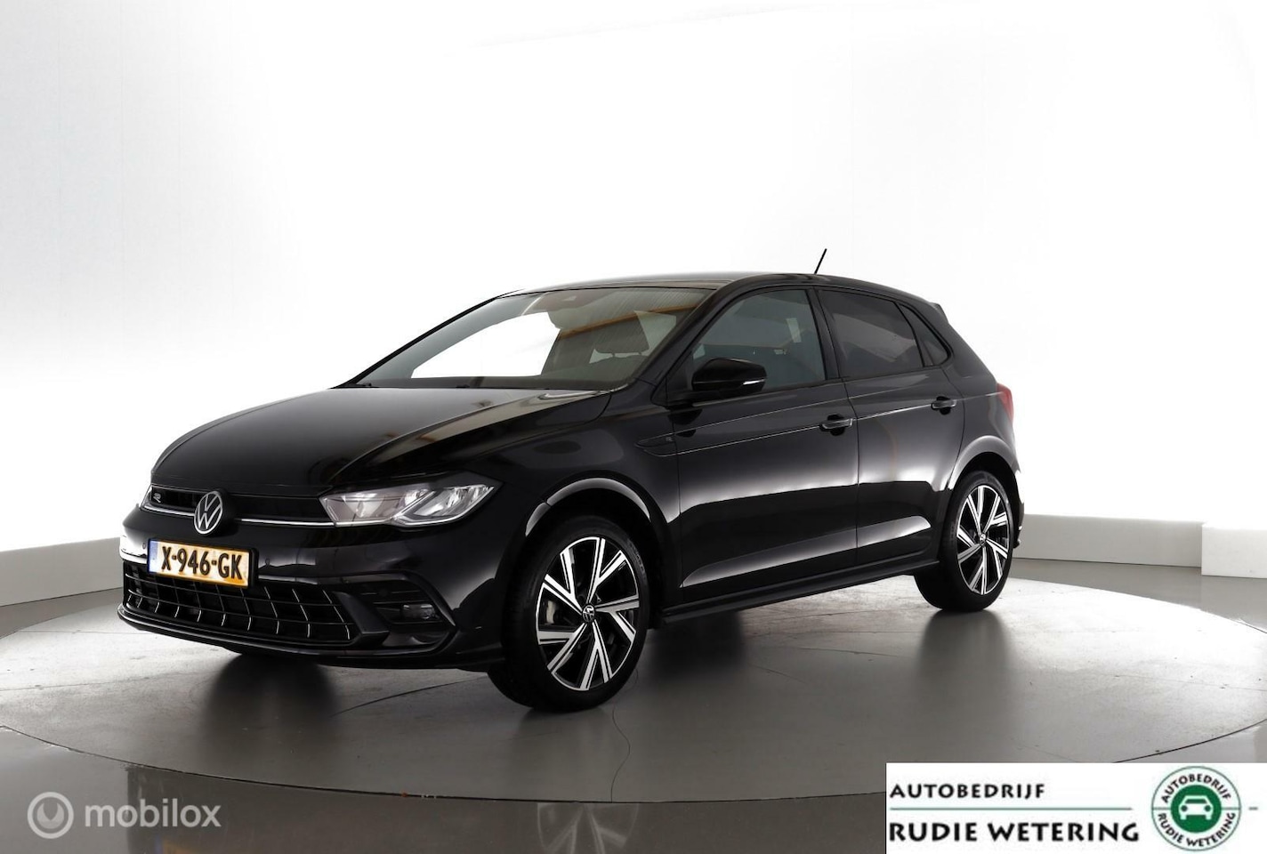 Volkswagen Polo - 1.0 TSI Automaat R-Line led|nav|cam|dab|ecc|acc|lmv17 - AutoWereld.nl