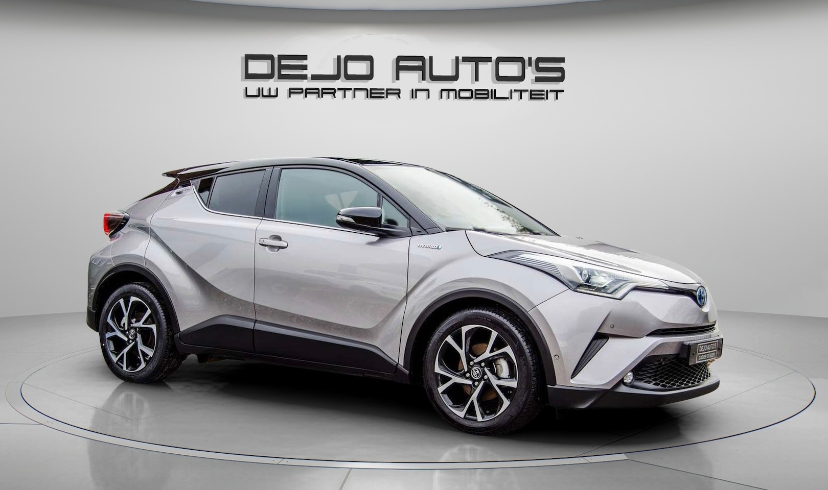 Toyota C-HR - 1.8 Hybrid BI-TONE PLUS NAVIGATIE LEDER CAMERA PDC V+A STOELVERWARMING 18 INCH NAVIGATIE L - AutoWereld.nl