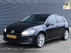 Volkswagen Golf - 1.2 TSI Highline