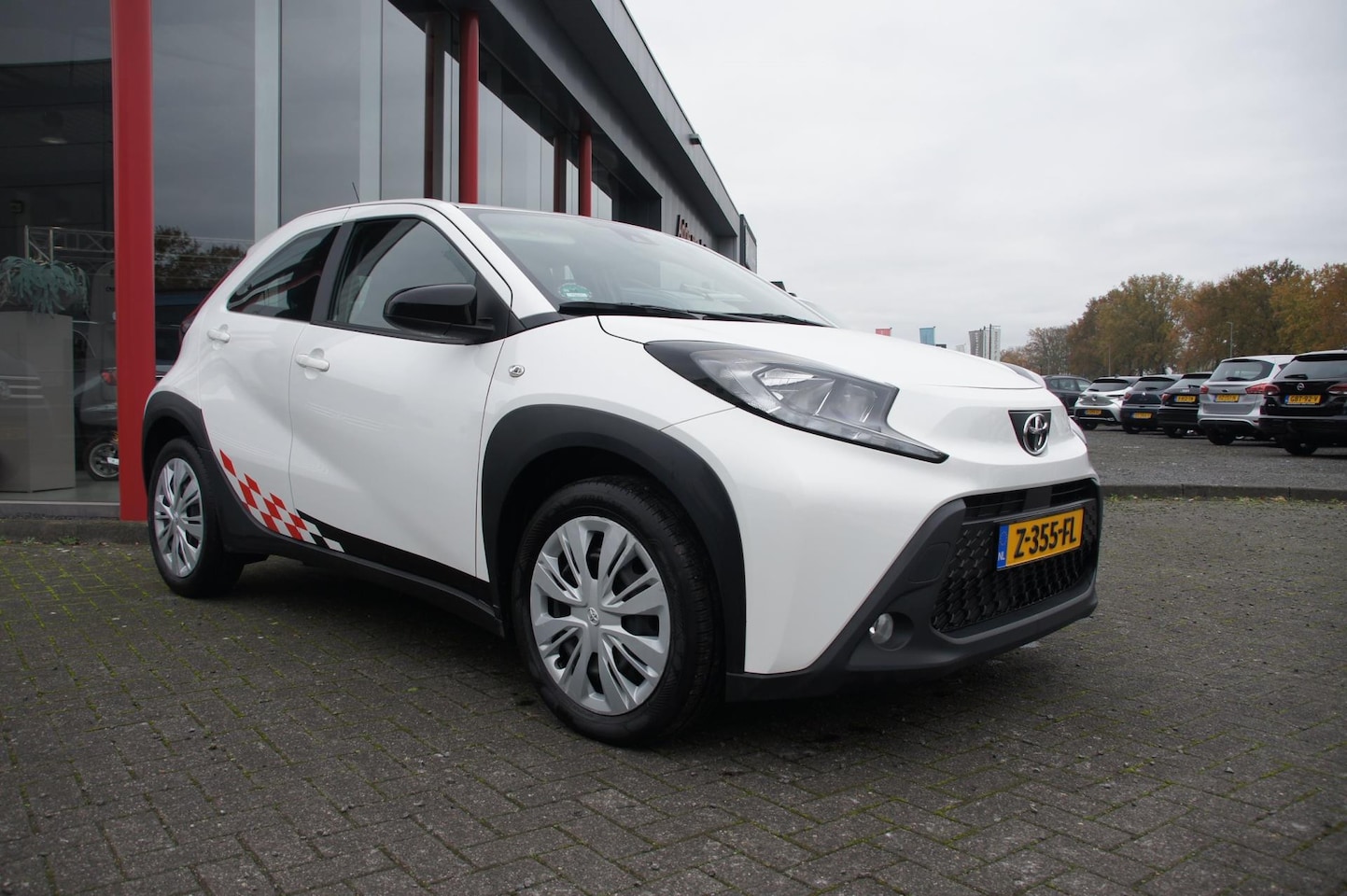 Toyota Aygo X - 1.0 VVT-i MT first 1.0 VVT-i MT first - AutoWereld.nl