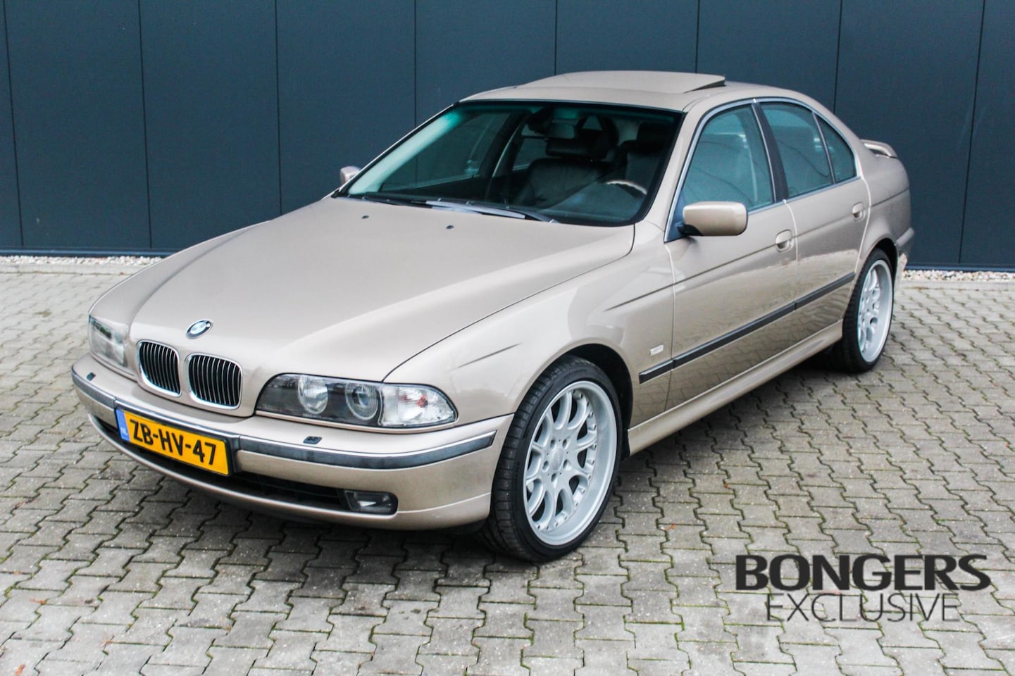 BMW 5-serie - 535i Executive | Nederlands voertuig | Hartge uitv. - AutoWereld.nl