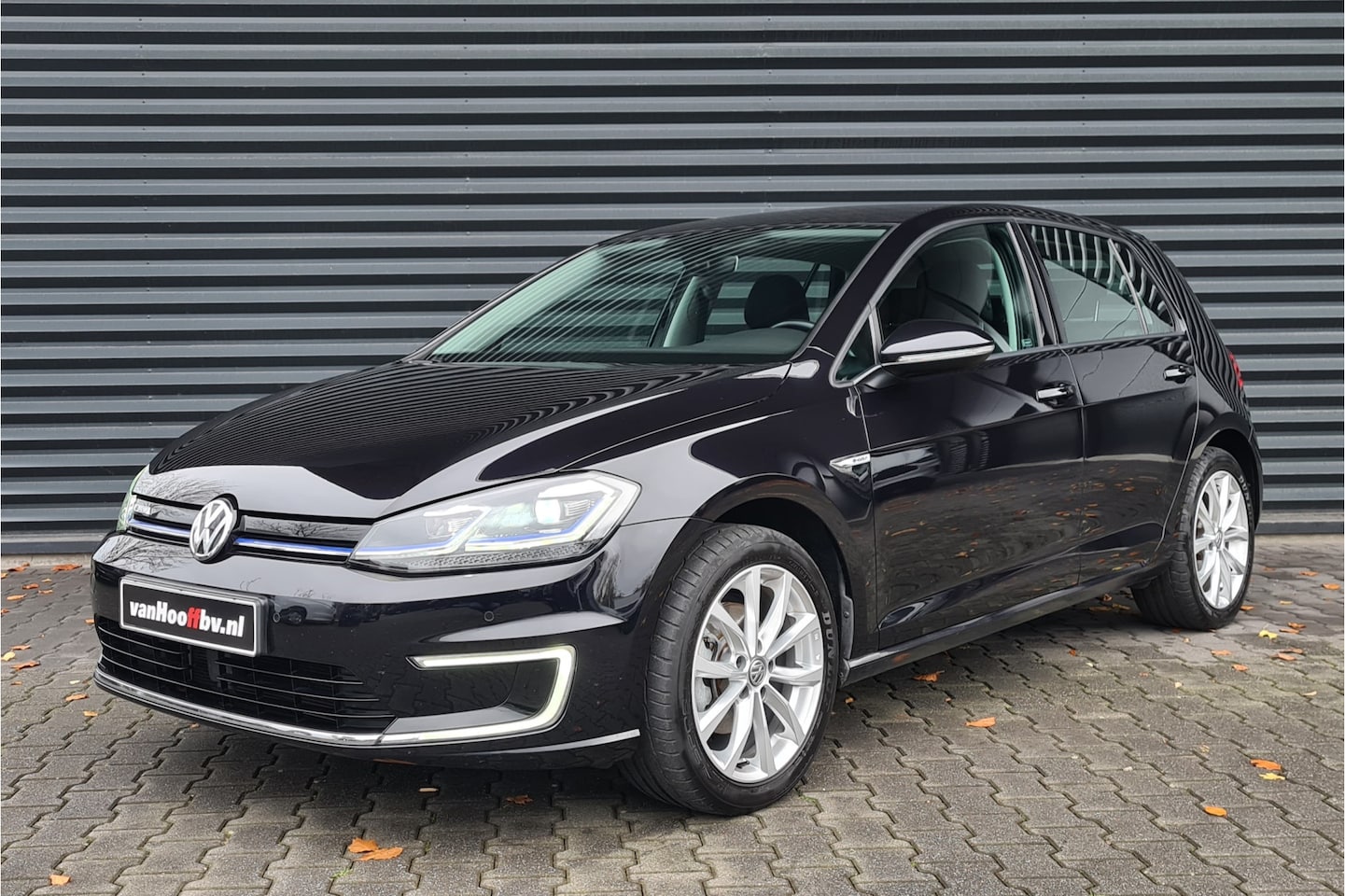 Volkswagen e-Golf - Adap cruise - LED - Carplay - AutoWereld.nl