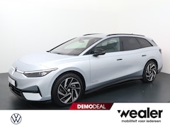 Volkswagen ID.7 Tourer - 1st Edition 77 kWh 210kW / 286pk automaat | Trekhaak wegklapbaar | Warmtepomp | Harman Kar