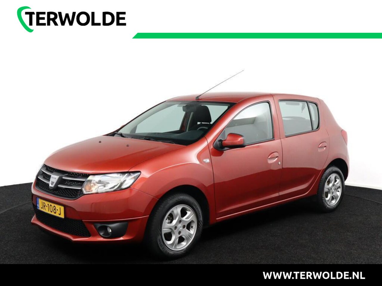 Dacia Sandero - 0.9 TCe 90 S&S Lauréate | Trekhaak | Navigatie | Airco | Cruise Control | Metallic Lak | L - AutoWereld.nl