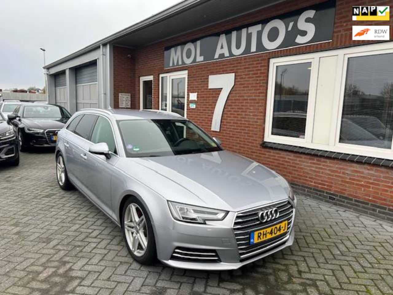 Audi A4 Avant - 1.4 TFSI Sport Lease Edition 1.4 TFSI Sport Lease Edition , APK 11-2026 - AutoWereld.nl