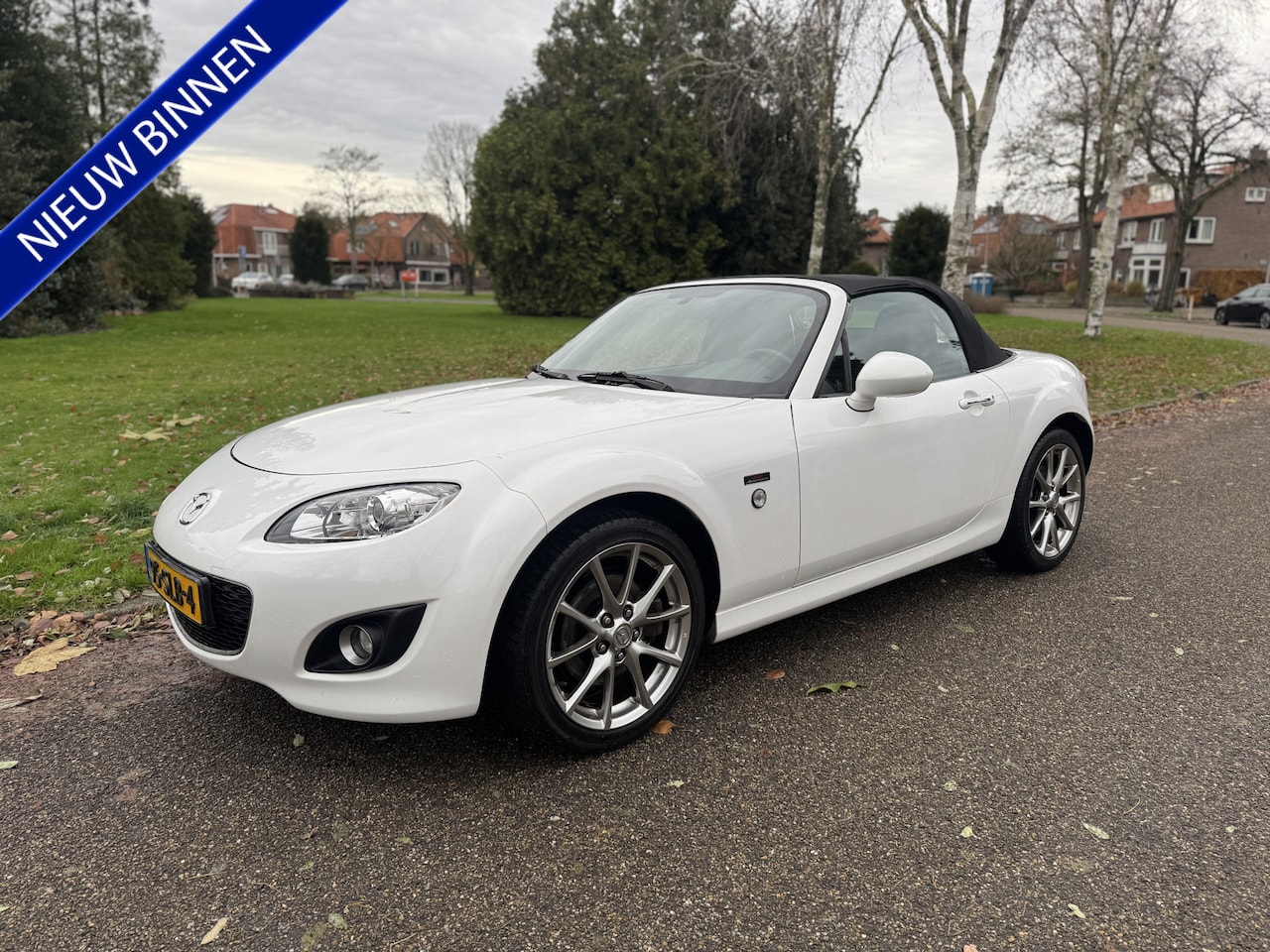 Mazda MX-5 - 1.8 20th Anniversary LEDER, STOELVERW, AIRCO, Pearl White Metallic - AutoWereld.nl