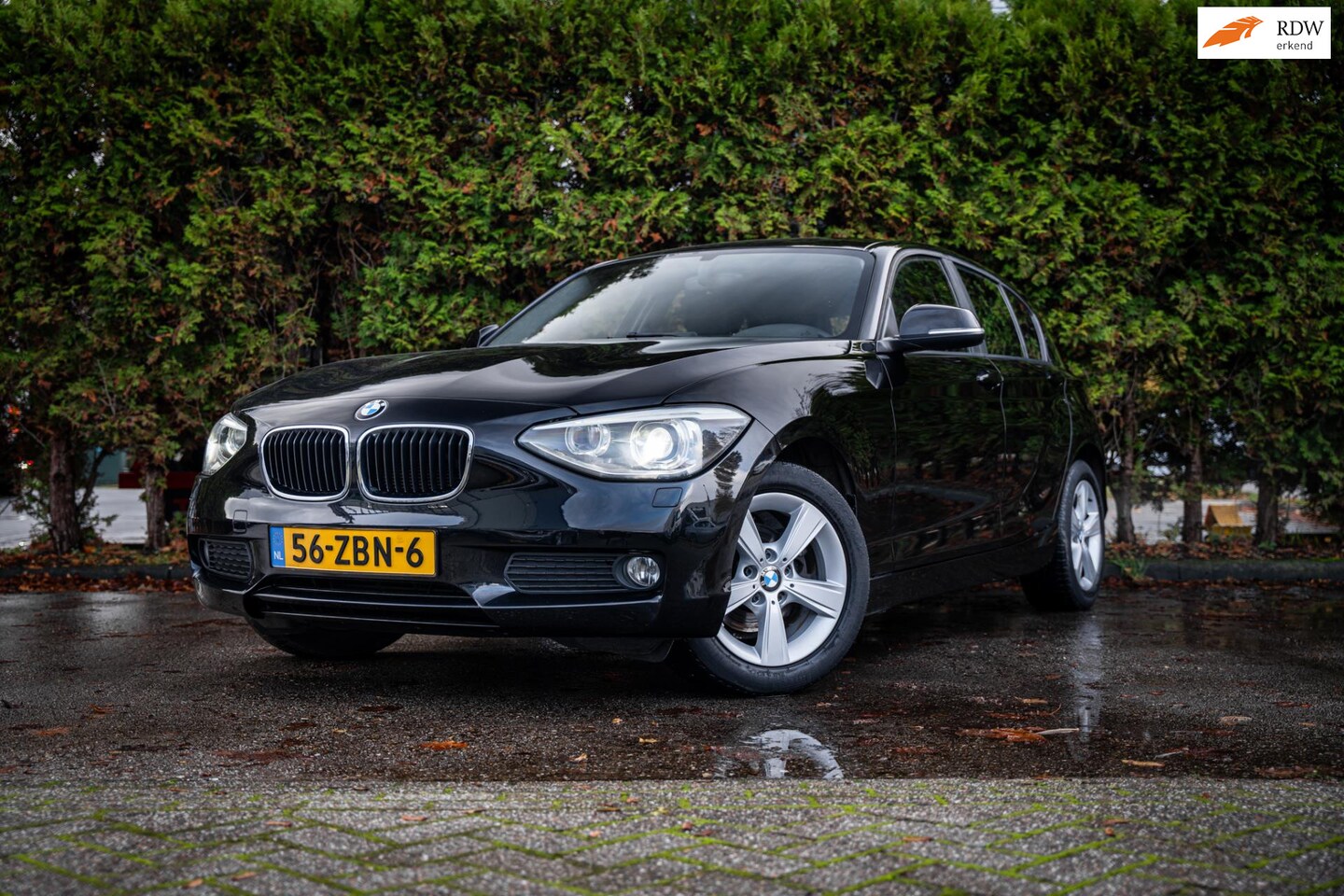 BMW 1-serie - BMW 1-serie - 114i Business+ -| Cruise | PDC | Stoelverw. | Bluetooth - AutoWereld.nl