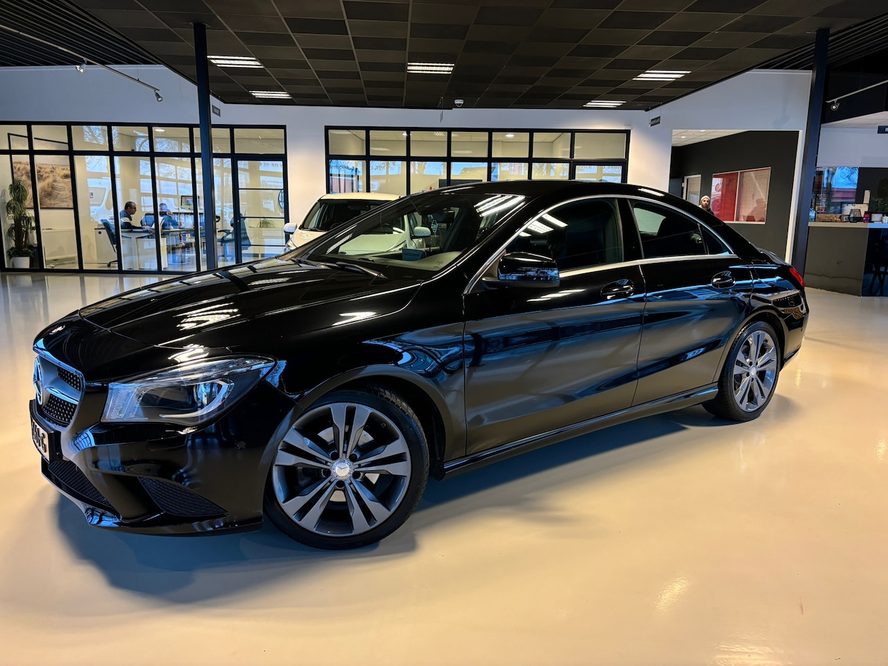 Mercedes-Benz CLA-Klasse - 180 BlueEFF. Prestige 180 BlueEFF. Prestige - AutoWereld.nl