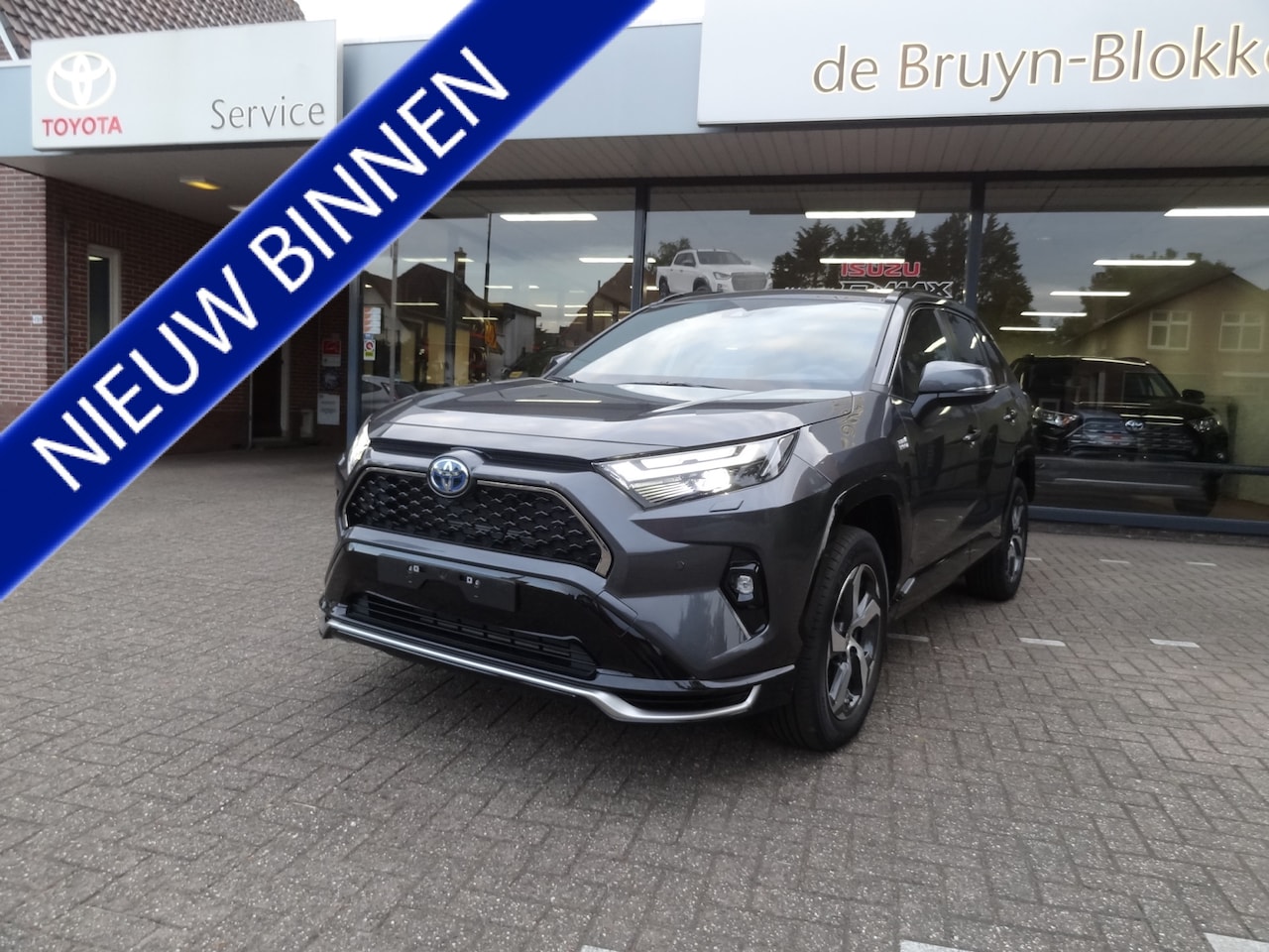 Toyota RAV4 - 2.5 Plug-in Hybrid AWD Dynamic nieuw / maart 2025 rijden / geen import, gewoon een nieuwe - AutoWereld.nl