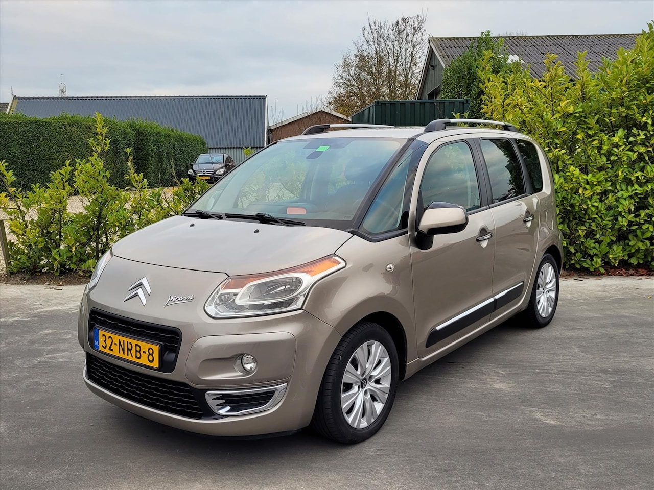 Citroën C3 Picasso - 1.6 120pk | Clima | Cruise | PDC | LM velgen - AutoWereld.nl