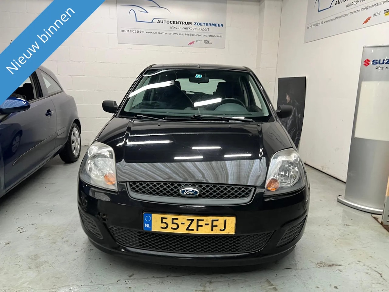 Ford Fiesta - 1.3-8V Cool & Sound - AutoWereld.nl