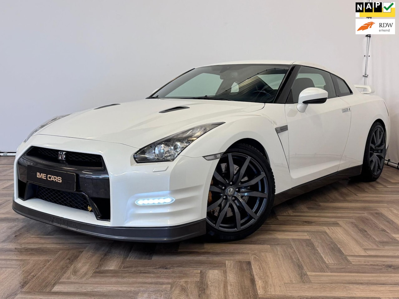 Nissan GT-R - 3.8 V6 Premium Edition MY2011 , DIV UPGRADES ! - AutoWereld.nl